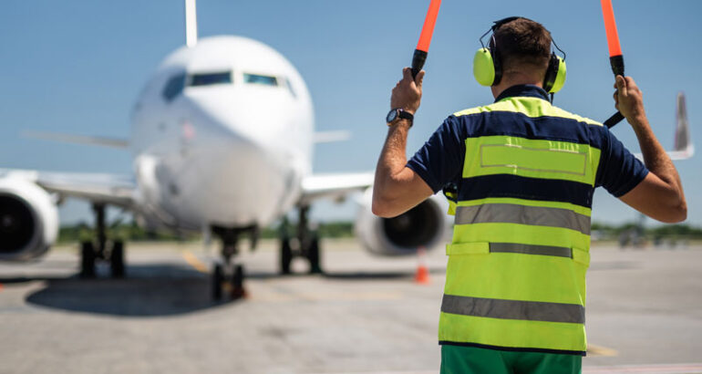 Volo Wizzair Varsavia – Bari, in ritardo di oltre 3 ore